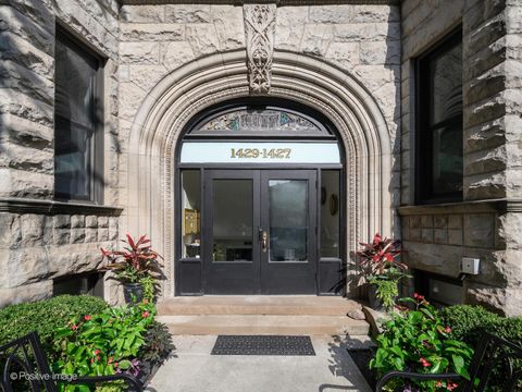 Tiny photo for 1429 N Dearborn Street #2N, Chicago, IL 60610 (MLS # 12495488)