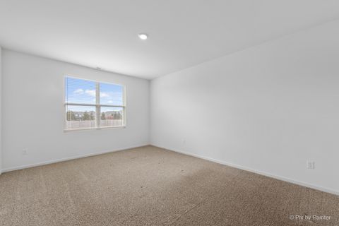 Tiny photo for 927 Plateau Drive, Pingree Grove, IL 60140 (MLS # 12624997)