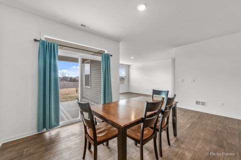 Tiny photo for 927 Plateau Drive, Pingree Grove, IL 60140 (MLS # 12624997)