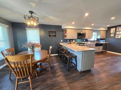 Tiny photo for 523 E 2900 N Road, Clifton, IL 60927 (MLS # 12479248)