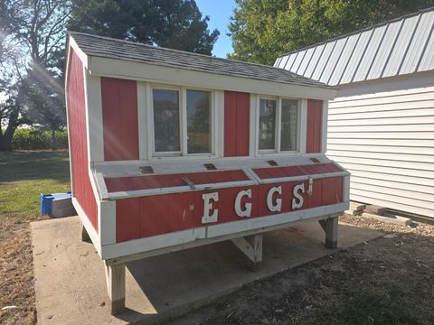 Tiny photo for 523 E 2900 N Road, Clifton, IL 60927 (MLS # 12479248)