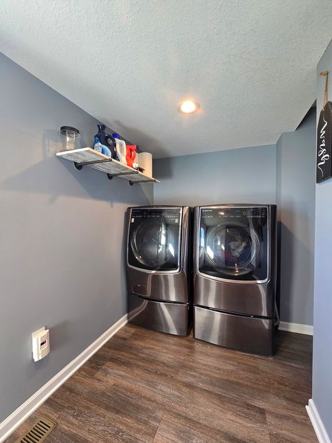 Tiny photo for 523 E 2900 N Road, Clifton, IL 60927 (MLS # 12479248)