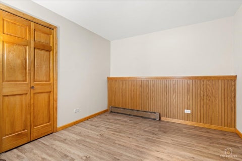 Tiny photo for 213 Liberty Avenue, Fox River Grove, IL 60021 (MLS # 12749527)