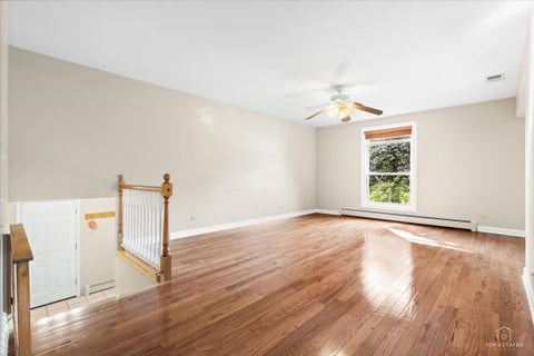 Tiny photo for 213 Liberty Avenue, Fox River Grove, IL 60021 (MLS # 12749527)