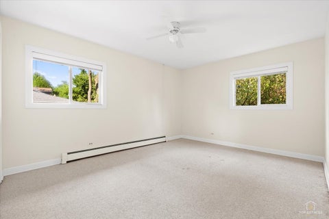 Tiny photo for 213 Liberty Avenue, Fox River Grove, IL 60021 (MLS # 12749527)