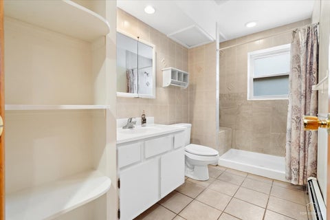 Tiny photo for 213 Liberty Avenue, Fox River Grove, IL 60021 (MLS # 12749527)
