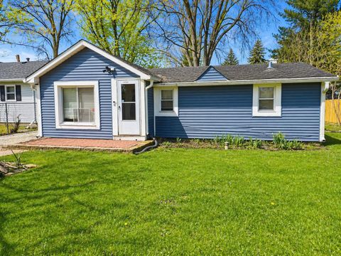Photo of 37854 Harper Road, Beach Park, IL 60087 (MLS # 12625405)