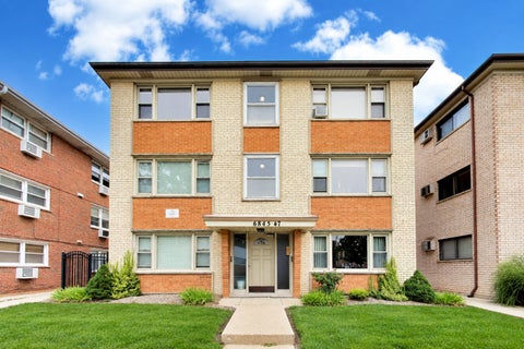 Photo of 6845 N Northwest Highway #1E, Chicago, IL 60631 (MLS # 12759981)