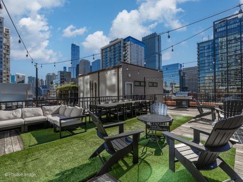 Tiny photo for 300 W Grand Avenue #208, Chicago, IL 60654 (MLS # 12498038)