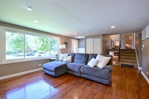 Tiny photo for 19392 W Harvard Avenue, Mundelein, IL 60060 (MLS # 12663880)