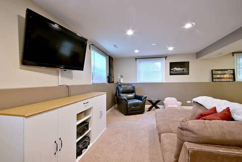 Tiny photo for 19392 W Harvard Avenue, Mundelein, IL 60060 (MLS # 12663880)