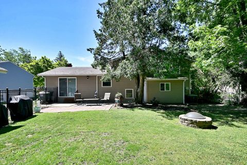 Tiny photo for 19392 W Harvard Avenue, Mundelein, IL 60060 (MLS # 12663880)