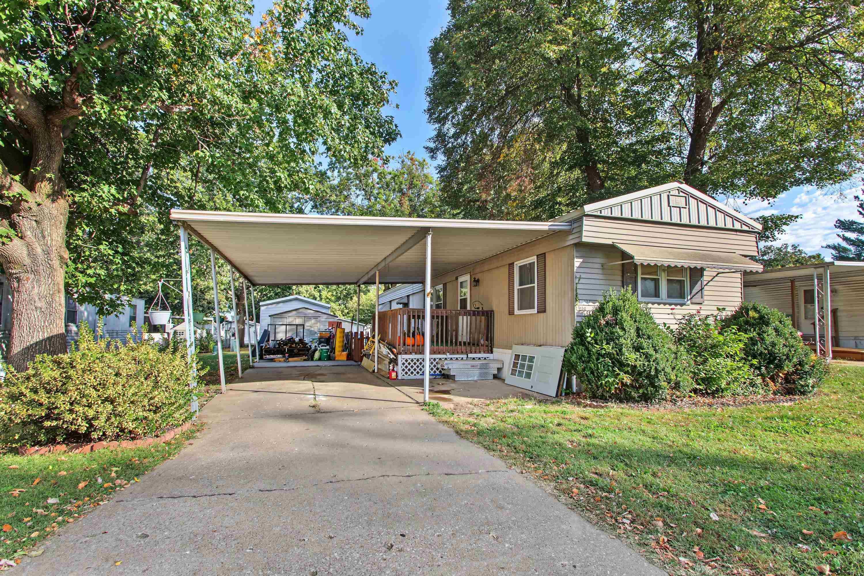 2205 Ennis Lane