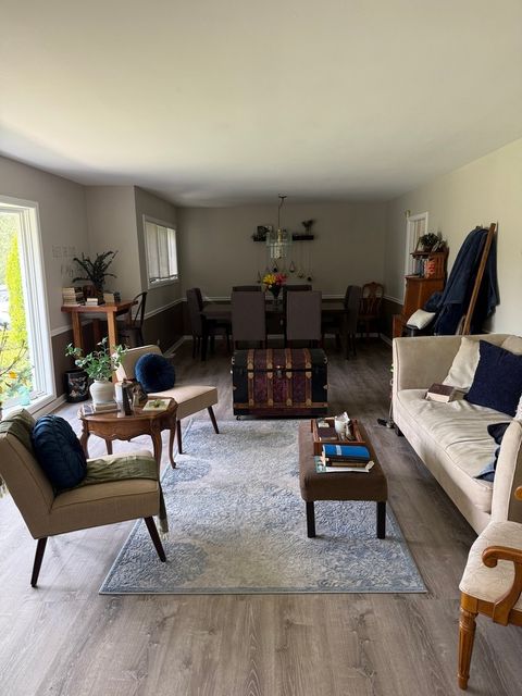 Tiny photo for 4 Yorkshire Drive, Lincolnshire, IL 60069 (MLS # 12624078)