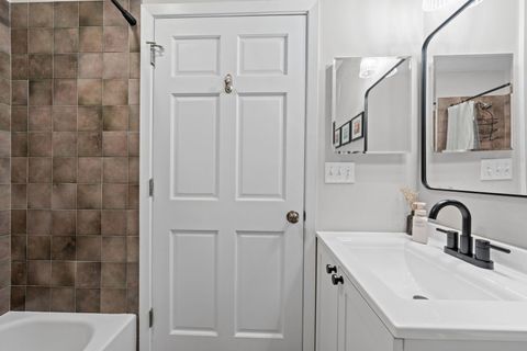 Tiny photo for 1928 N Kedzie Avenue #103, Chicago, IL 60647 (MLS # 12605586)