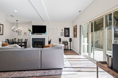 Tiny photo for 1928 N Kedzie Avenue #103, Chicago, IL 60647 (MLS # 12605586)