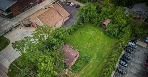 Tiny photo for 8919 W 95th Street, Palos Hills, IL 60465 (MLS # 12667890)