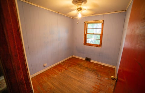 Tiny photo for 8919 W 95th Street, Palos Hills, IL 60465 (MLS # 12667890)