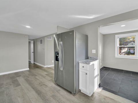 Tiny photo for 1820 Tomahawk Trail, Round Lake Heights, IL 60073 (MLS # 12512730)