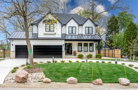 Photo of 23388 N BIRCHWOOD Lane, Deerfield, IL 60015 (MLS # 12637143)