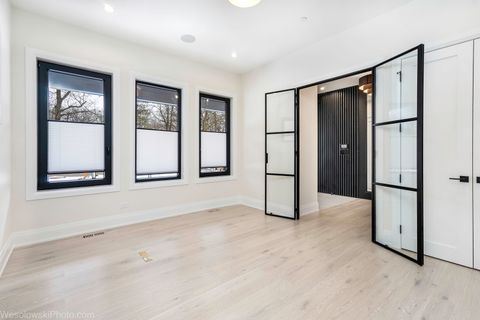 Tiny photo for 23388 N BIRCHWOOD Lane, Deerfield, IL 60015 (MLS # 12637143)