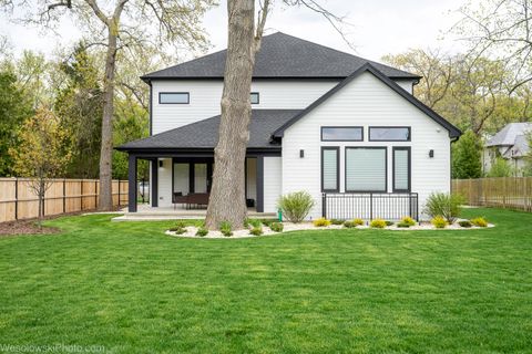 Tiny photo for 23388 N BIRCHWOOD Lane, Deerfield, IL 60015 (MLS # 12637143)