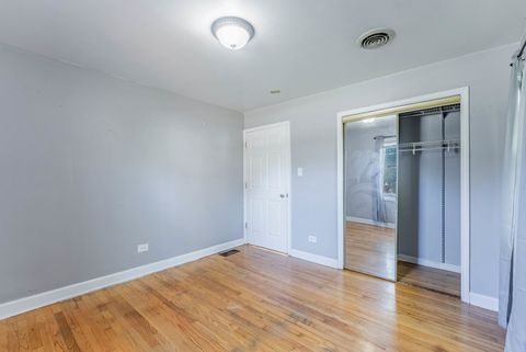 Tiny photo for 2756 Landen Drive, Melrose Park, IL 60164 (MLS # 12497673)