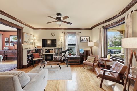 Tiny photo for 12 Rugby Place, Elgin, IL 60120 (MLS # 12623188)