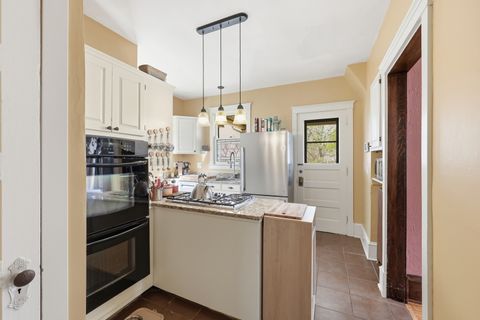 Tiny photo for 12 Rugby Place, Elgin, IL 60120 (MLS # 12623188)