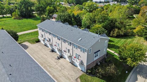 Tiny photo for 284 Holiday Lane, Hainesville, IL 60073 (MLS # 12480074)