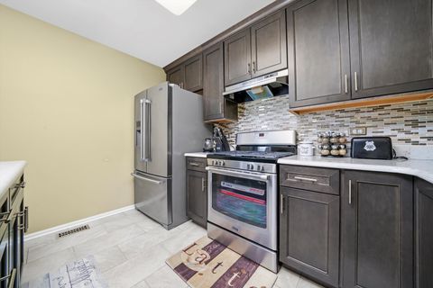Tiny photo for 284 Holiday Lane, Hainesville, IL 60073 (MLS # 12480074)