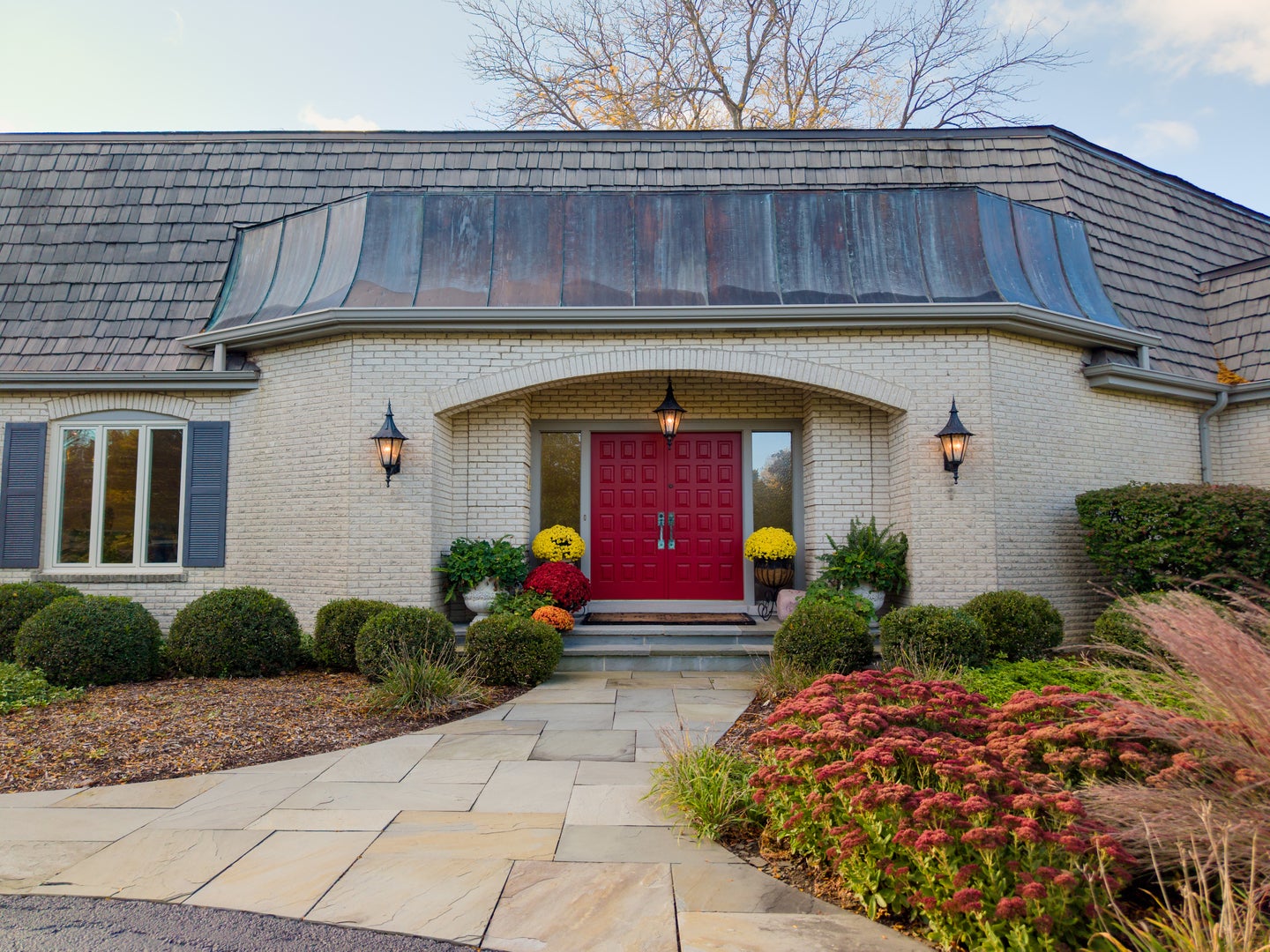 418 W County Line Road