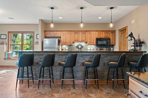 Tiny photo for 6507 Willow Court, Waterford, WI 53185 (MLS # 12476398)