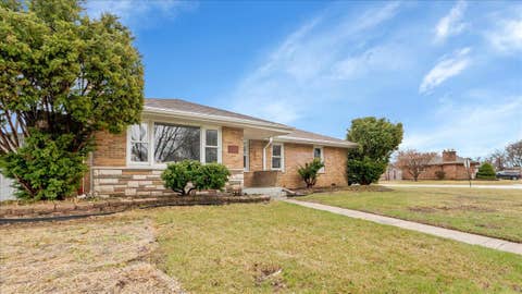 Tiny photo for 11639 S Knox Avenue, Alsip, IL 60803 (MLS # 12726945)