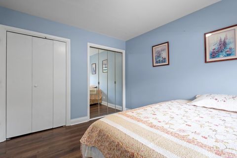 Tiny photo for 2004 E Parkview Circle, Hoffman Estates, IL 60169 (MLS # 12524167)