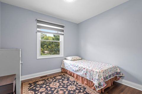 Tiny photo for 2004 E Parkview Circle, Hoffman Estates, IL 60169 (MLS # 12524167)