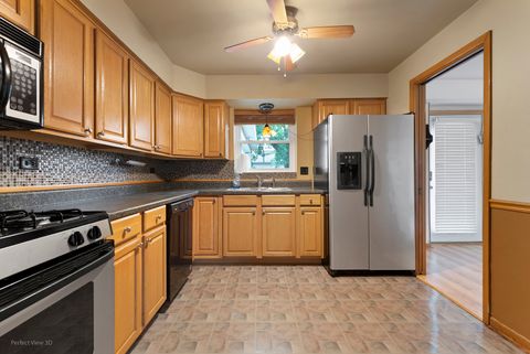 Tiny photo for 16610 76th Avenue, Tinley Park, IL 60477 (MLS # 12505692)