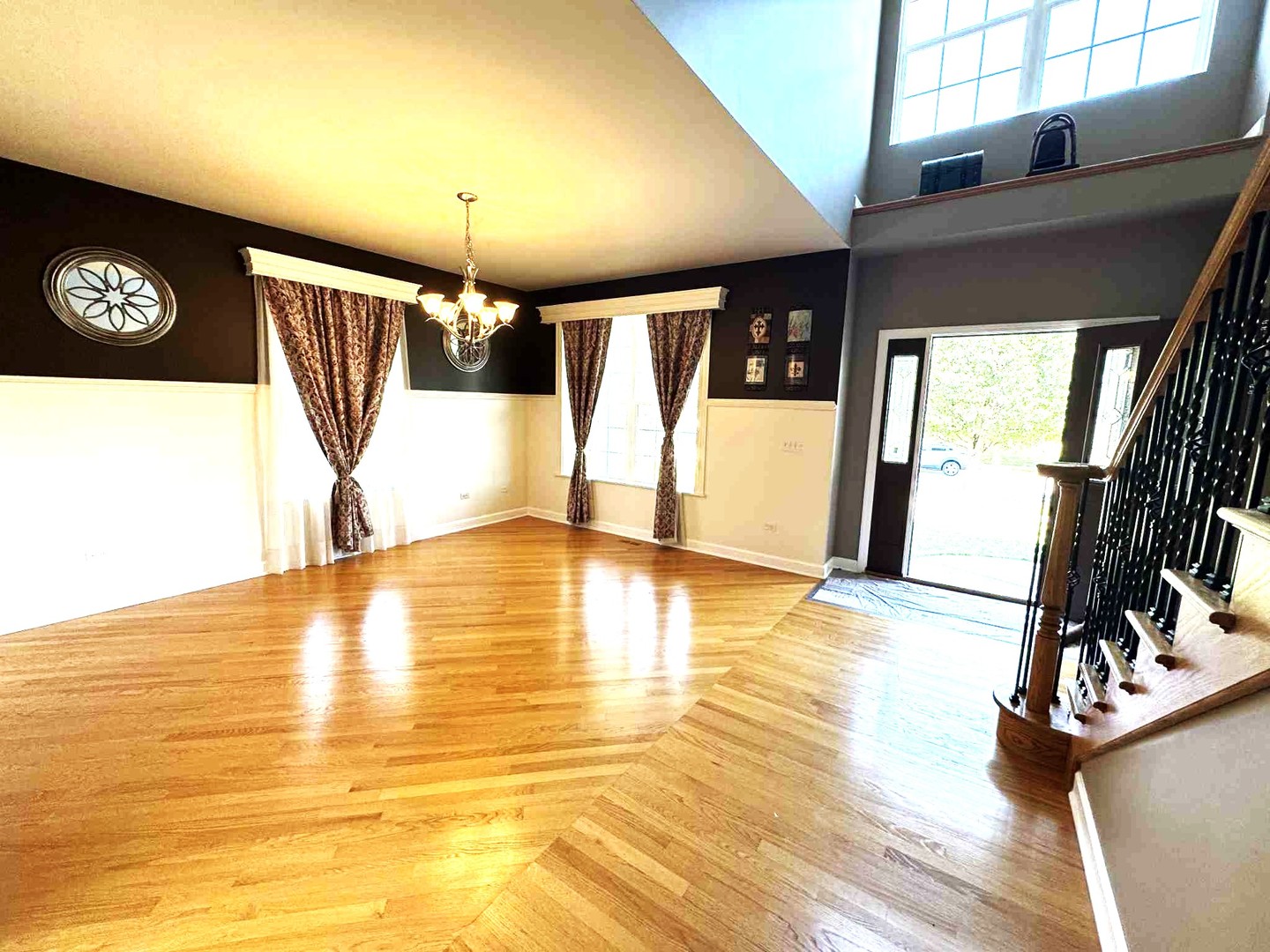 302 Hemlock Lane
