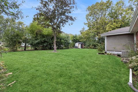Tiny photo for 950 Gardner Road, Flossmoor, IL 60422 (MLS # 12494666)