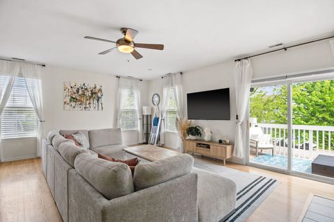 Tiny photo for 108 Schneider Court #108, North Aurora, IL 60542 (MLS # 12625527)