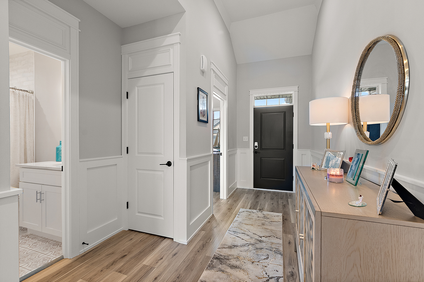 1313 Lacoma Court