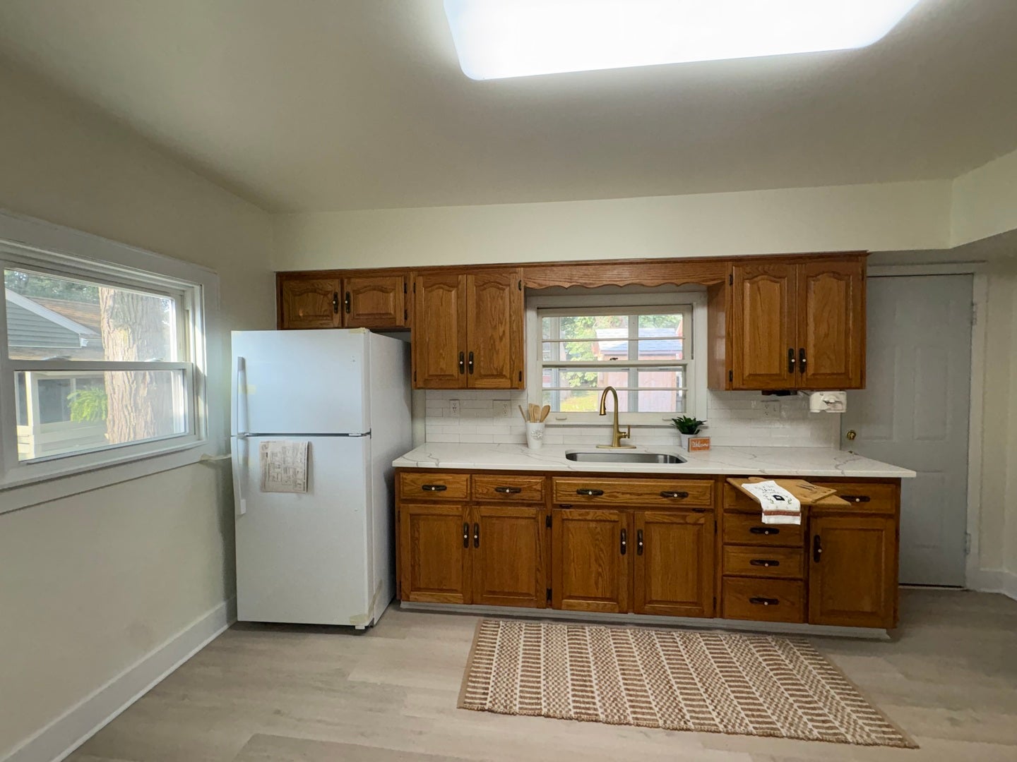 1249 Creve Coeur Street