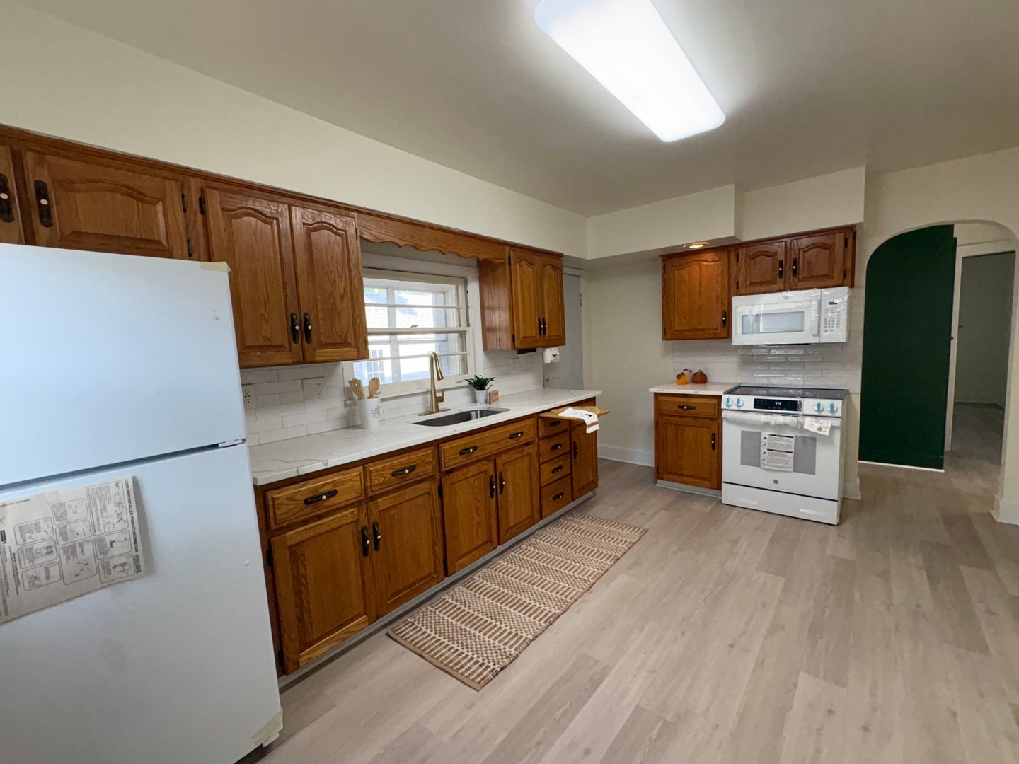 1249 Creve Coeur Street