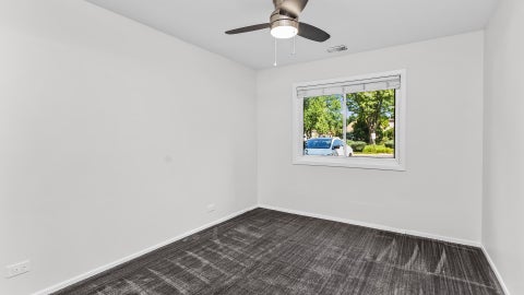 Tiny photo for 725 W Huntington Commons Road #104, Mount Prospect, IL 60056 (MLS # 12741986)