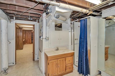 Tiny photo for 912 S Greenwood Avenue, Kankakee, IL 60901 (MLS # 12584488)