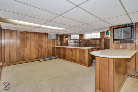 Tiny photo for 912 S Greenwood Avenue, Kankakee, IL 60901 (MLS # 12584488)