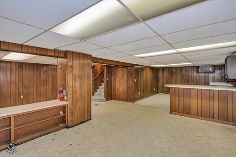 Tiny photo for 912 S Greenwood Avenue, Kankakee, IL 60901 (MLS # 12584488)