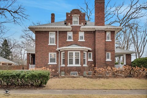 Tiny photo for 912 S Greenwood Avenue, Kankakee, IL 60901 (MLS # 12584488)