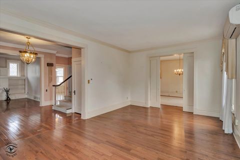 Tiny photo for 912 S Greenwood Avenue, Kankakee, IL 60901 (MLS # 12584488)