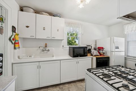 Tiny photo for 216 N Blanchard Street, Wheaton, IL 60187 (MLS # 12479028)